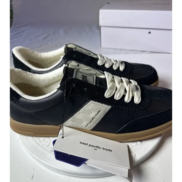 East Pacific Trade Black Santos Black Gum New 12M 45EU (AA) - Picture 6 of 16